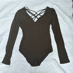 HYFVE Bodysuit Crosscross feature on chest and back